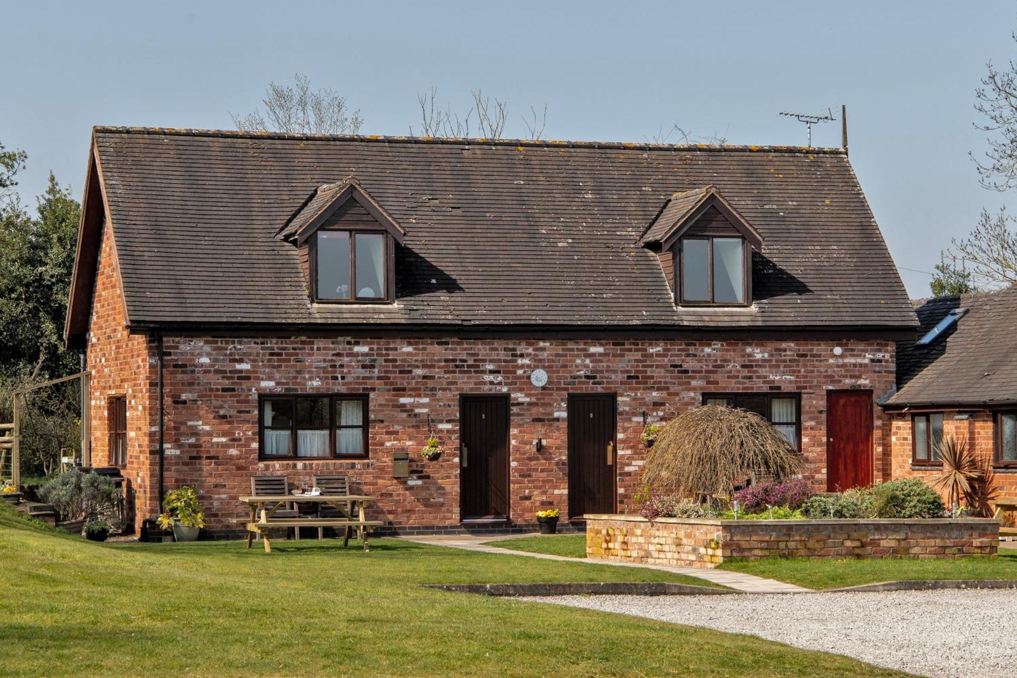 Charlie'S Cottage With Alpacas And 7Mins Drive To Alton Towers Denstone Luaran gambar